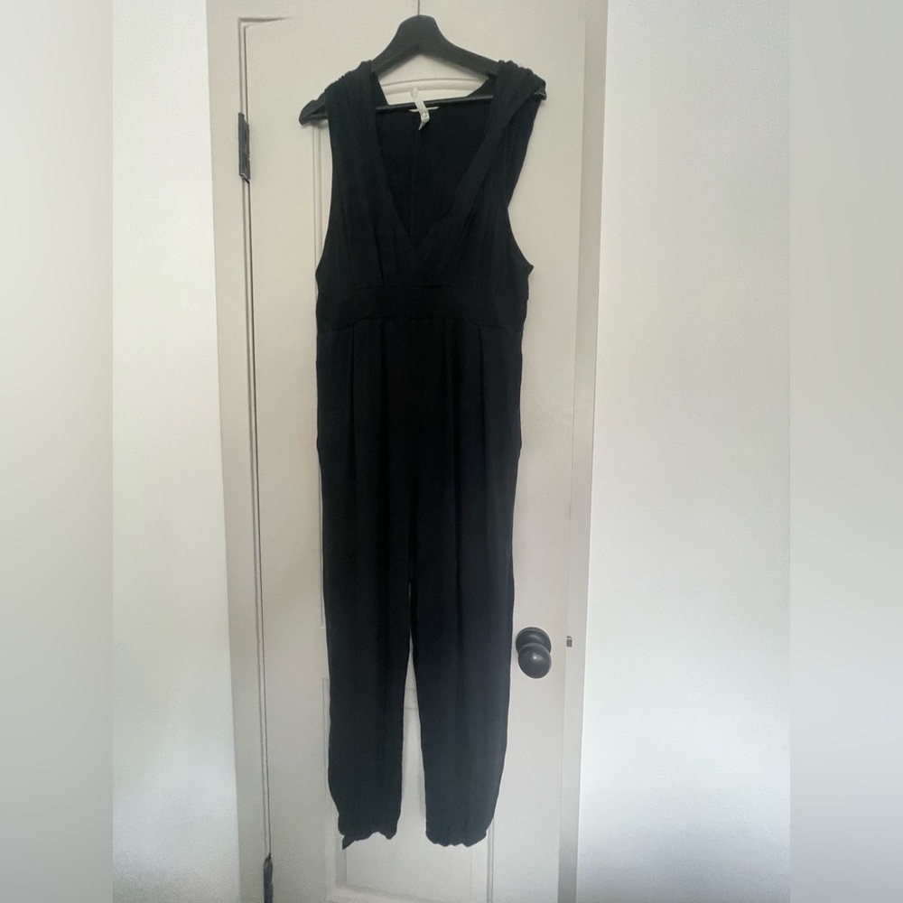 Free People Sleeveless Hooded Jumpsuit SUPER SOFT